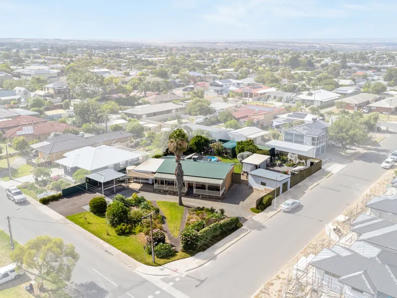 A rare opportunity - approximately 1,500m2 of prime land, set on a corner with ocean views...