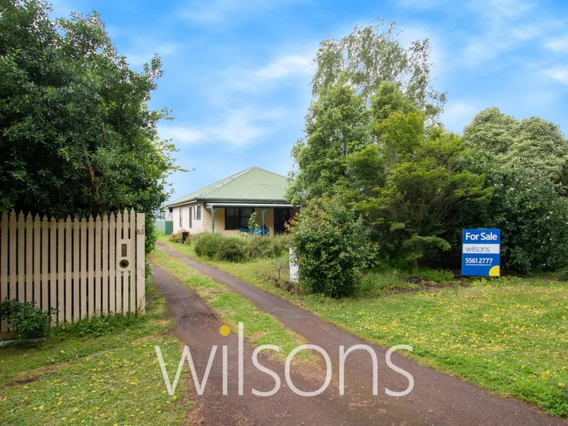 HUGE BLOCK, GOOD HOME, POPULAR MORTLAKE!