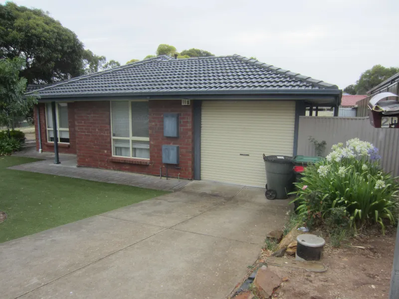 Large Family Home in Great Position!