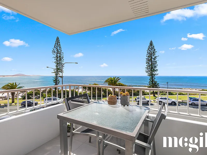 Luxury Beachfront Apartment - Fully Furnished