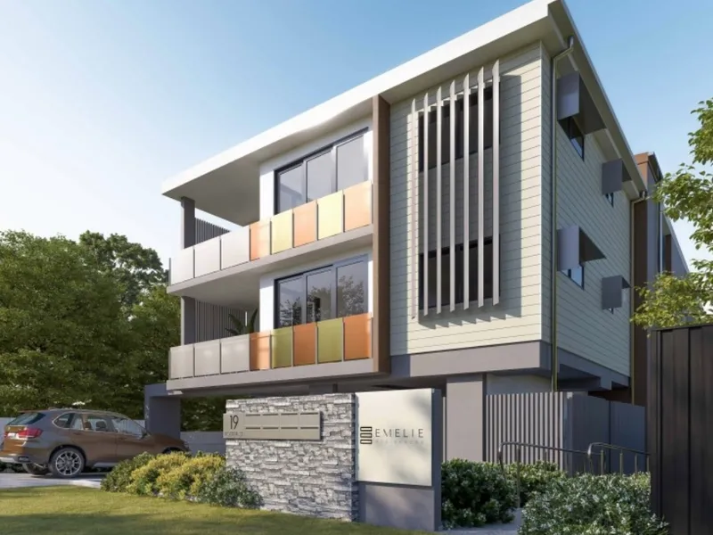 A private and boutique development so close to everything is within your reach! Completion mid 2021.