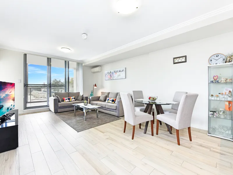 Large executive apartment with space for the family