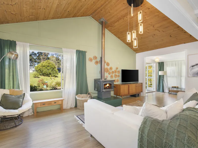 Gorgeous Cottage on 5* Acres alongside The Guy Fawkes River.