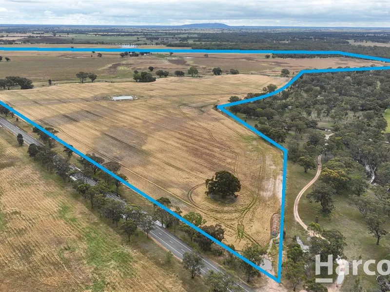 357 Acres (144.6ha) Lower Norton Cropping / Grazing property.