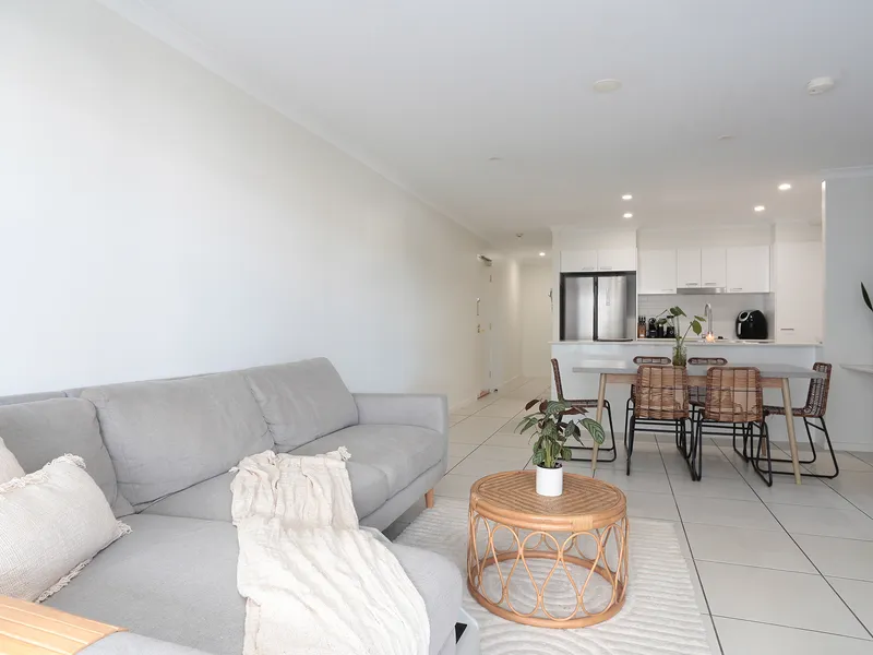 Large Cotton Tree apartment at affordable price 