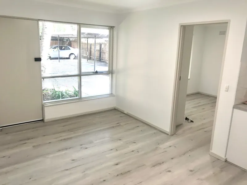 Newly Renovated One-Bedroom Apartment with Undercover Parking