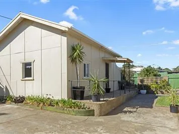 ** Open Home NOW Friday 16th April at 4:30pm **