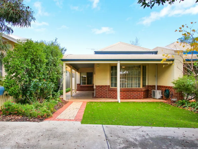 What a location! Furnished & Equipped 3 Bedroom 2 Bathroom Home