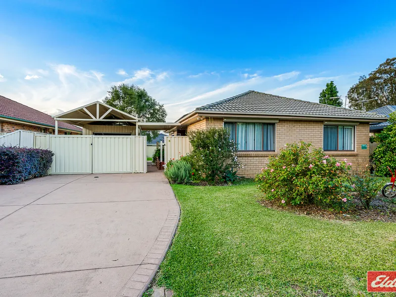 Wonderfully Presented Family in Quiet Location