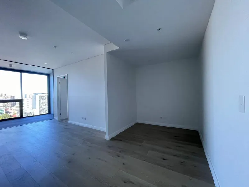 BRAND NEW UNFURNISHED 2 BEDROOM + Study Apartment