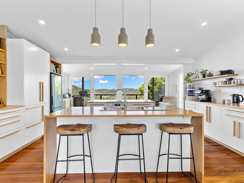 Best of Nambour Heights.....