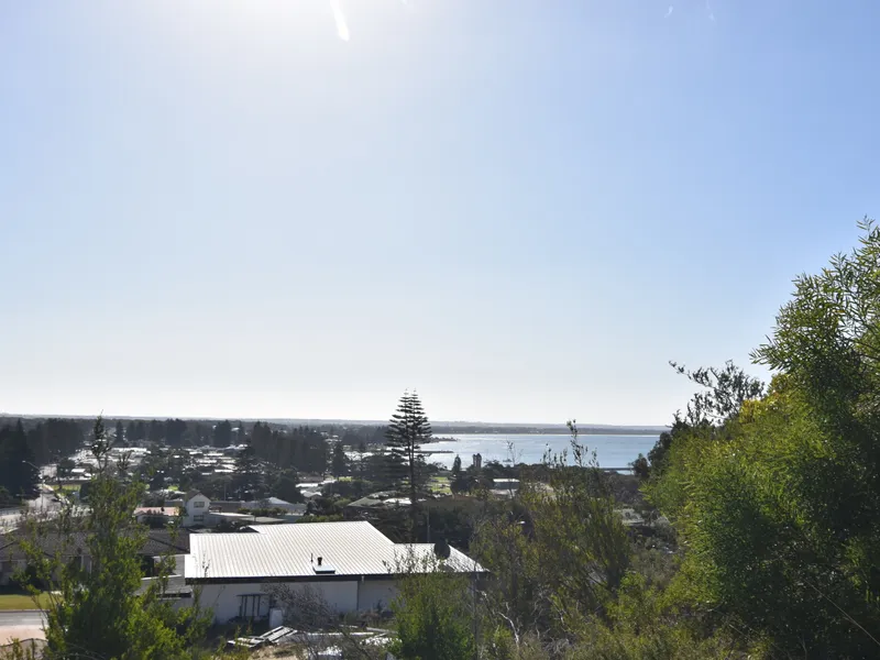Ocean Views on huge block!!!