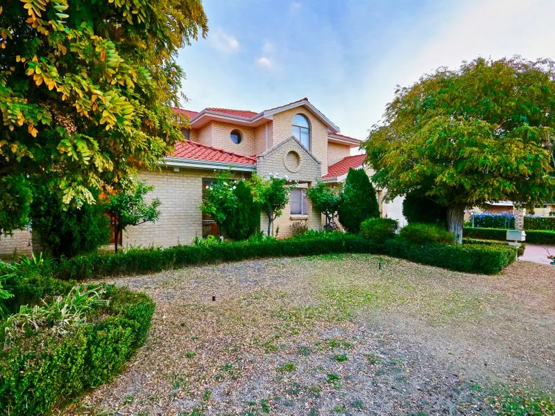 Finally Back on Market! End Date Sale by 27th April at 5pm