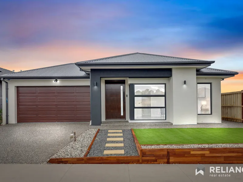 Brand New Home Ready To Move In !!