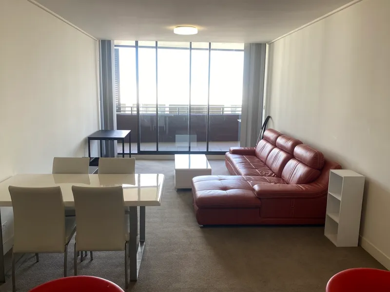 Brilliant TWO Bedrooms for lease!! Close to EVERYTHING