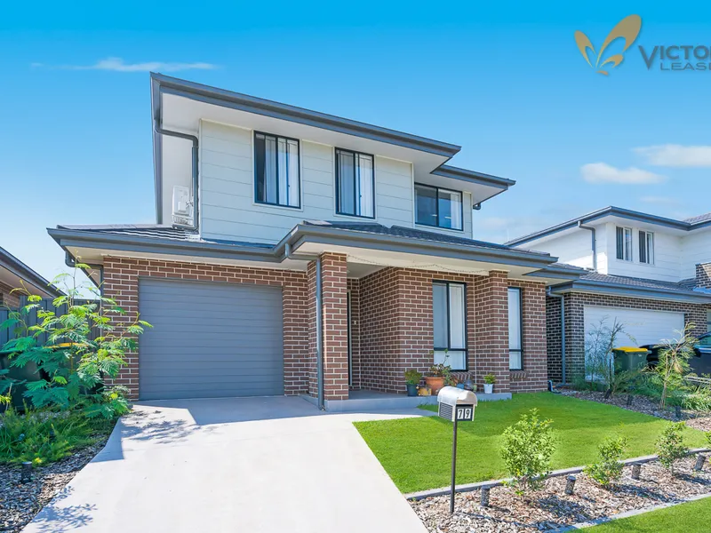 Near new Double Storey 4-Bedroom House in Austral For Sale!