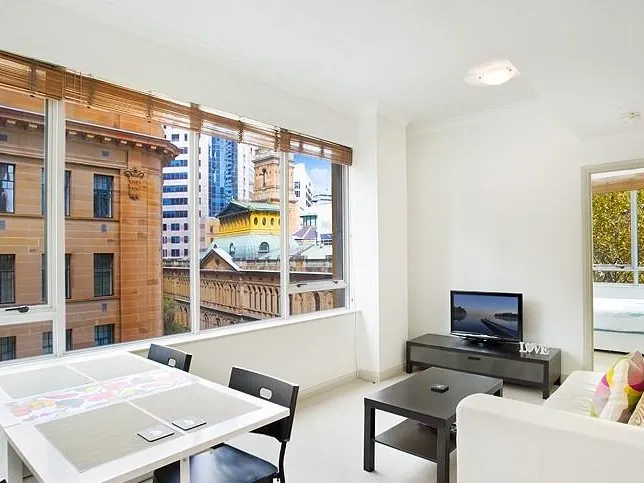 Exclusive 1 bedroom apartment in the heart of the CBD
