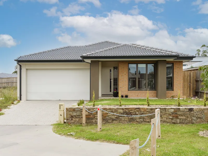 A Family Marvel in Canopy Estate