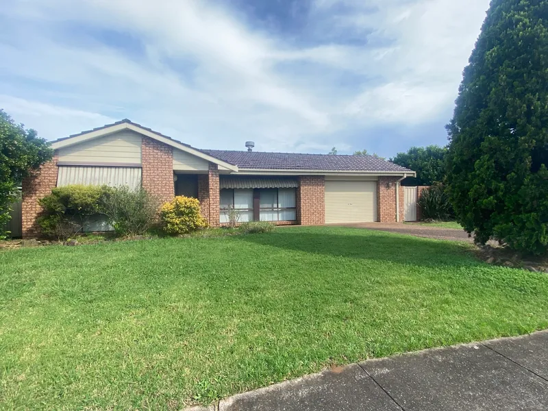 Brick Beauty In Ideal Location