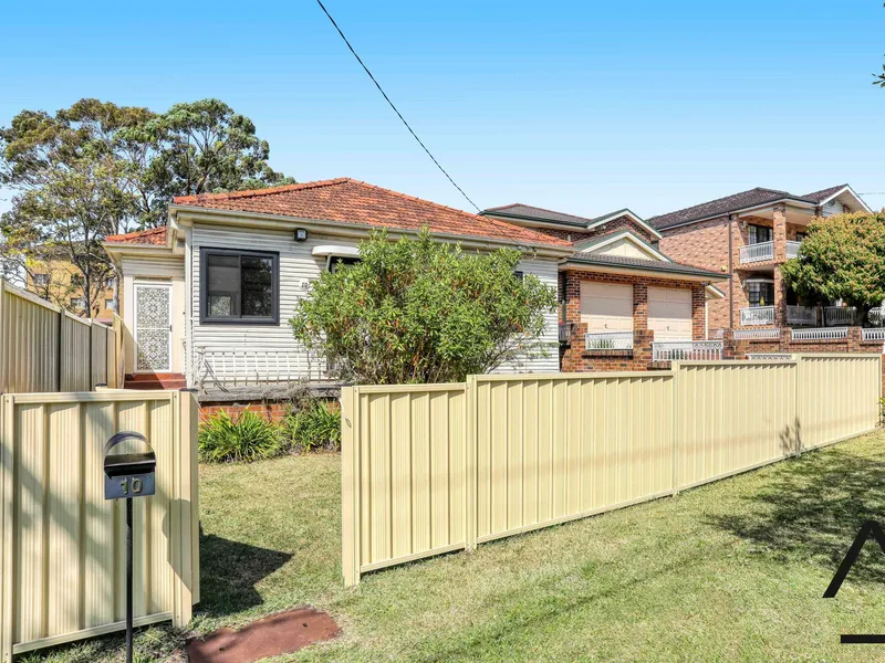 Recently updated 4 Bedroom family home!