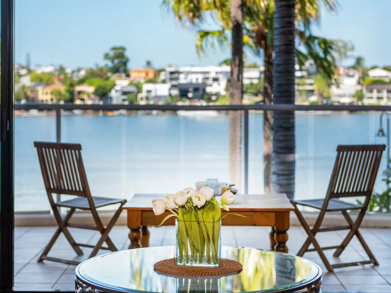 Effortless Riverfront Living in 'Freshwater'