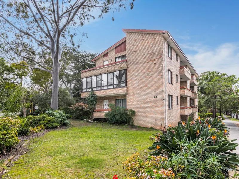 spacious two bedrooms unit for rent