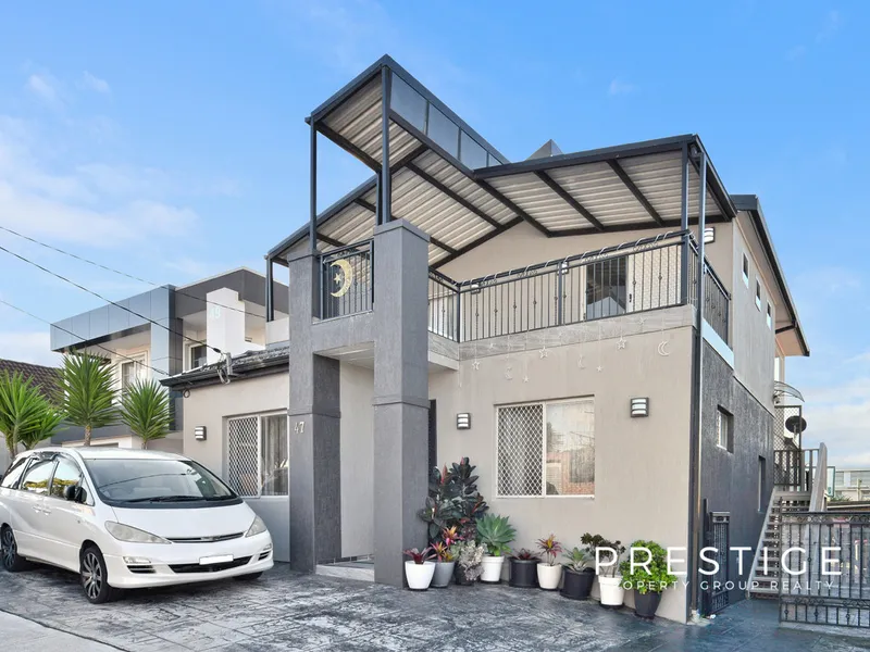 Undiscovered Gem, TOP FLOOR ONLY & ALL BILLS INCLUDED