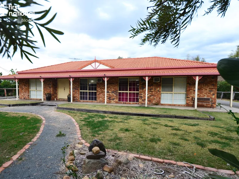 DREAMING OF THE PERFECT FAMILY HOME?