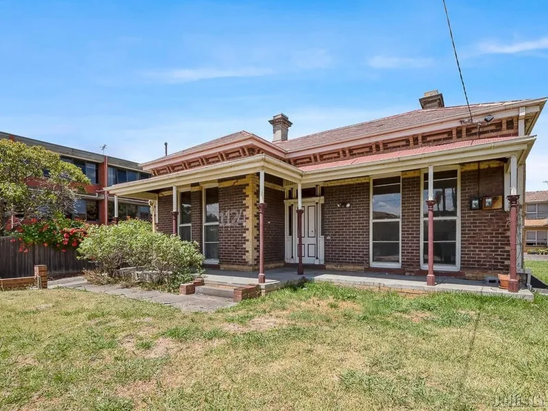 Two-bedroom Unit with Heritage Appeal