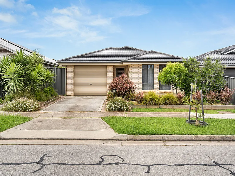 QUALITY FAMILY HOME IN PRIME LOCATION!