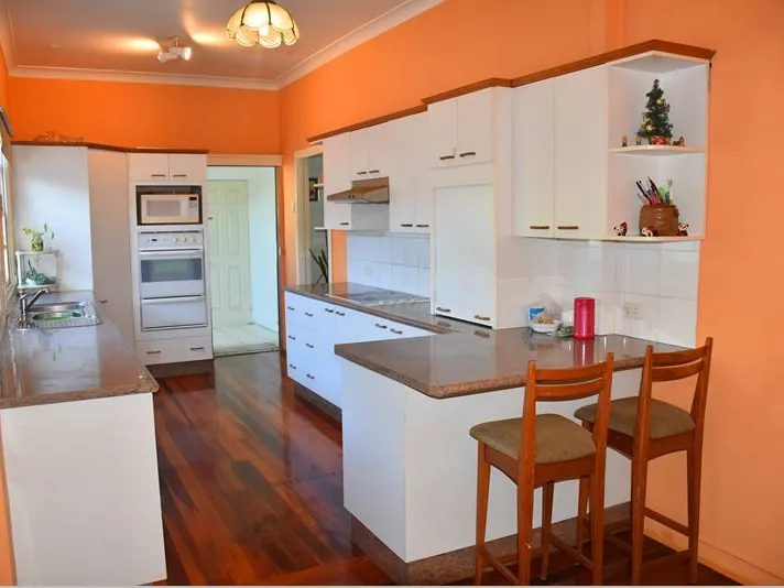 FURNISHED ROOM • AVAIL NOW • BILLS INCLUDED