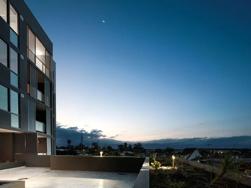 Brand New - 15 x 2 Bed apartments of superb style ready now. Excellent views from all apartments.