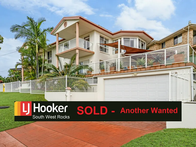 AUCTION - 3-5 STURT STREET