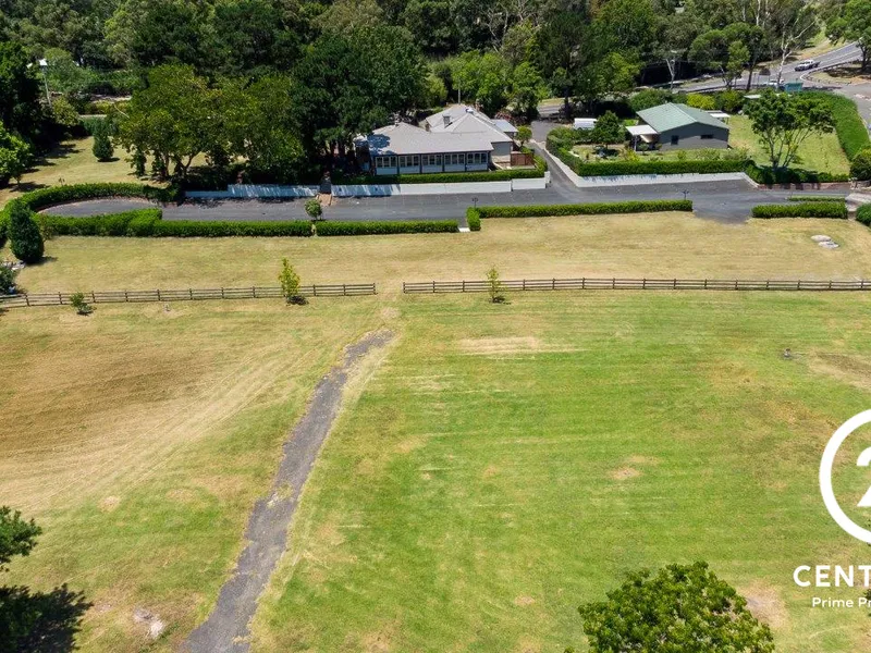 RESTAURANT / FUNCTION CENTRE BORDERING DURAL