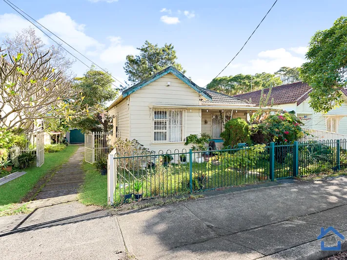 2 Lots Land Development Potential Deplex (S.T.C.A) With 15.24 Meters Frontage