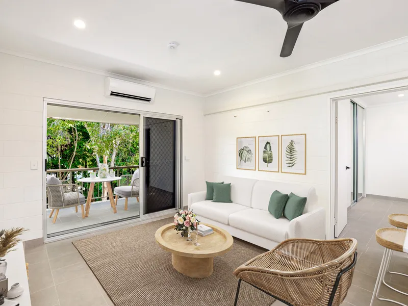 The Jewel In The Crown | Full Quality Renovation | Beach Apartment