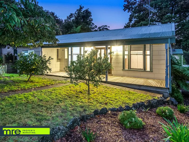 Dual Occupancy within minutes walk of town