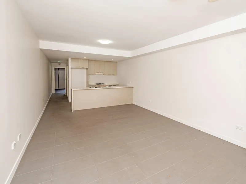 MODERN TWO BEDROOM APARTMENT OPPOSITE UNSW