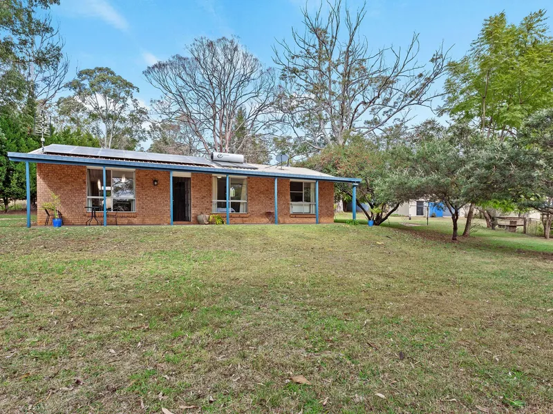 20 Acres of fertile red Soil, Renovated home , Shed and fully fenced.