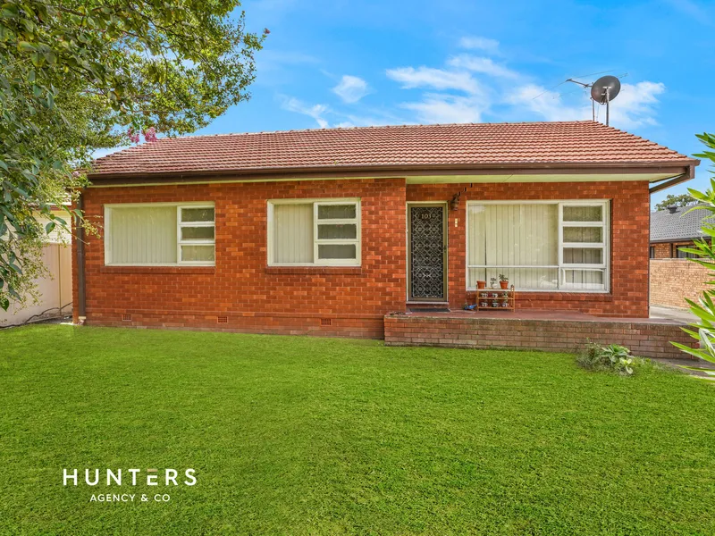 Located in a Prime Location! Approximately 450 metre walk from Wentworthville Train Station