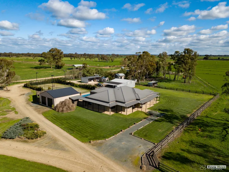 Large scale dairy with a lifestyle like no other