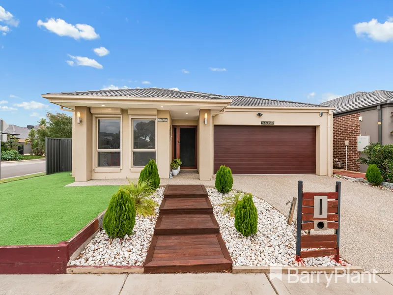 LUXURIOUS FAMILY LIVING IN HEARTLANDS ESTATE