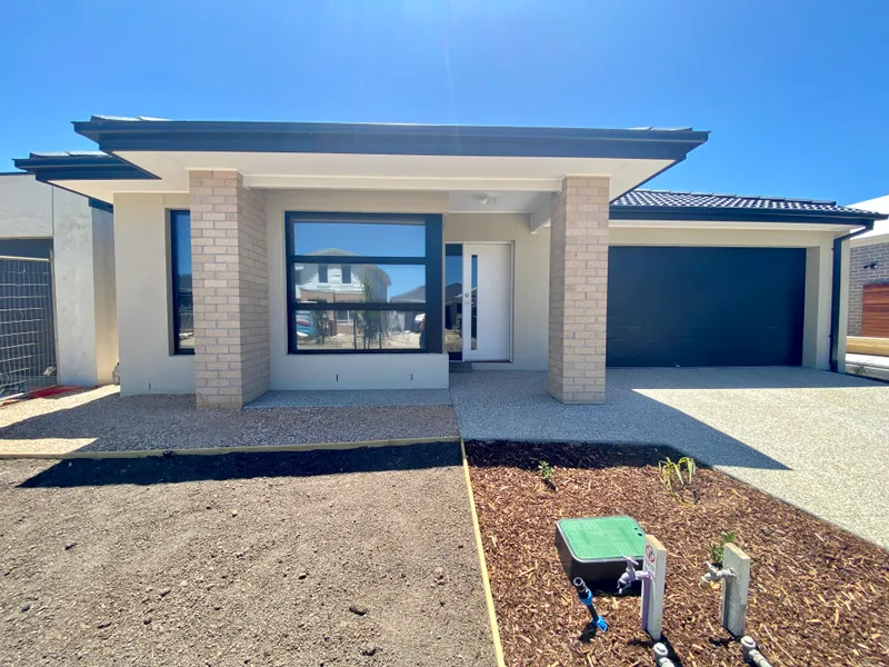 Brand New, Beautifully Appointed with Club Armstrong Access