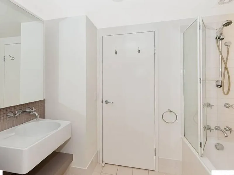 $570 per week with Riverview