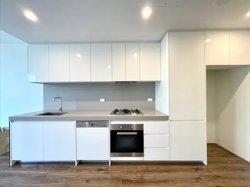 Stylish one bedroom apartment in the center of Epping