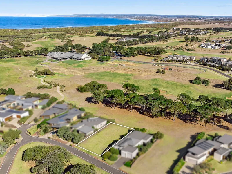 Last remaining block in prestigious Fourth Loop