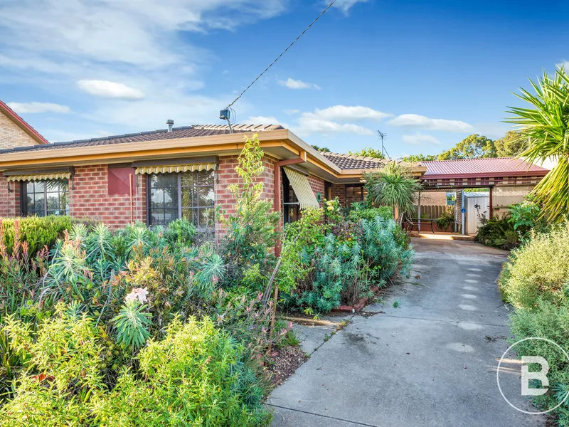 IDEAL HOME FOR COMFORTABLE LIVING AND CONVENIENT LIFESTYLE