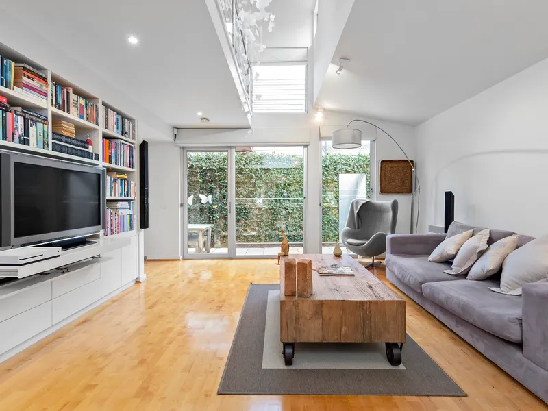 Modern South Yarra Living