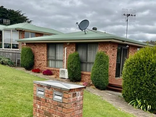 Neat 2 bedroom in Perfect Location