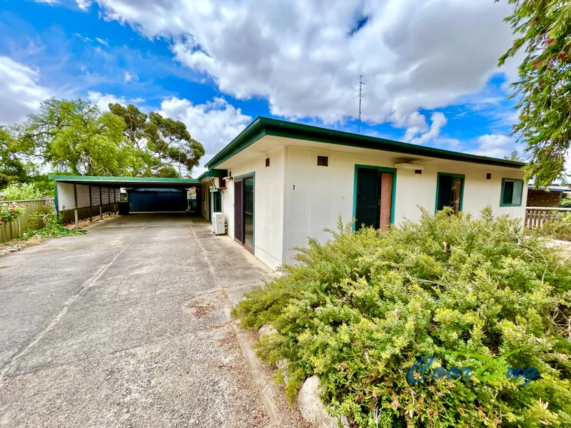 Family home in quiet setting